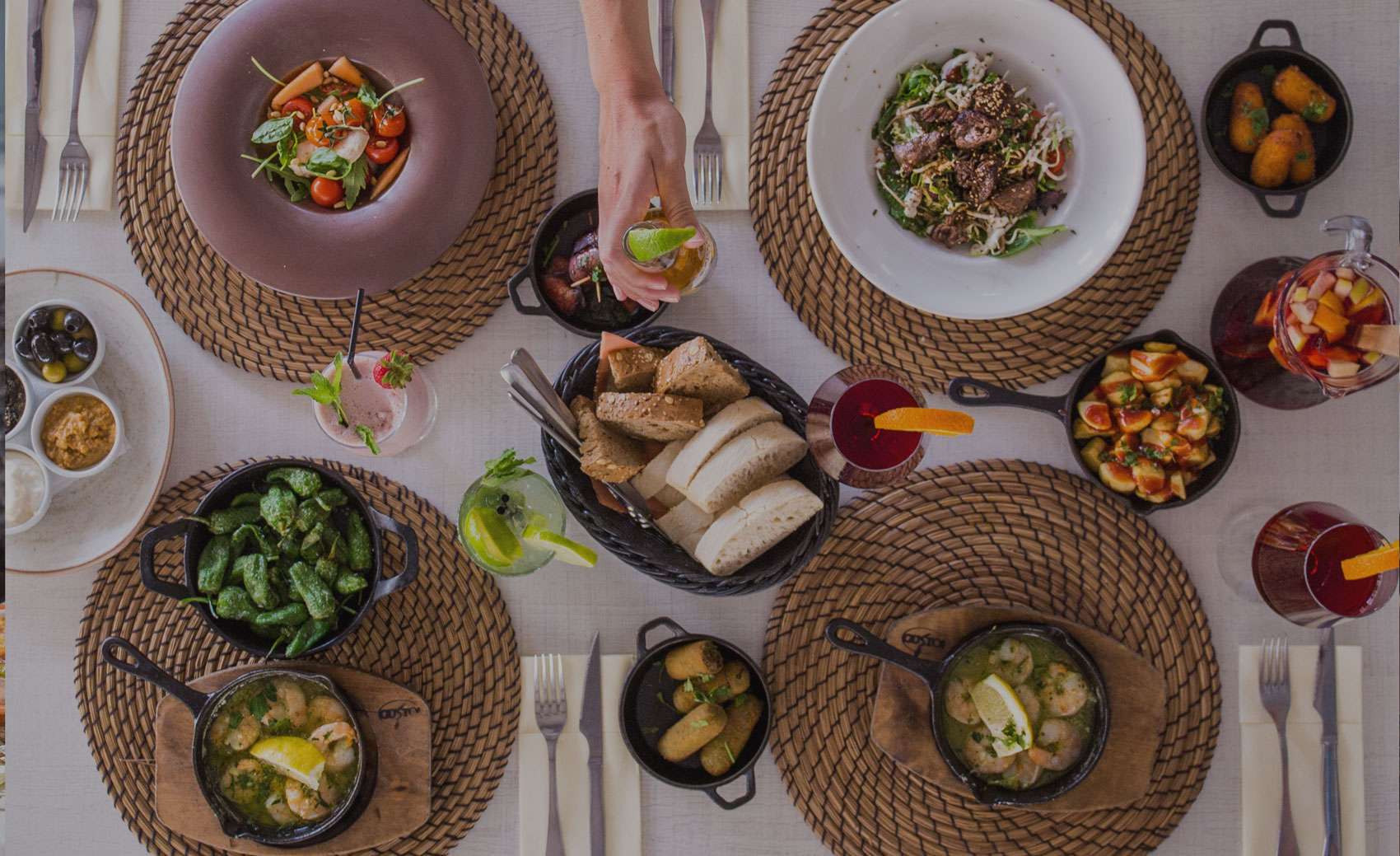 Gusto | Mediterranean Restaurant food Serving